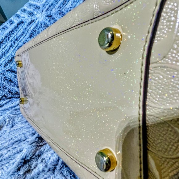 COACH SMALL MARGOT & COACH ACCORDION ZIP WALLET IN SIG DEBOSSED PATENT LEATHER - Picture 9 of 16